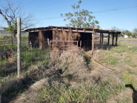 525 Ranck Avenue Mason TX 76856