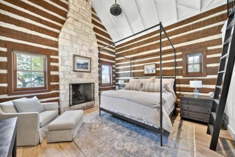 31 Riviera Cove Fredericksburg TX 78624
