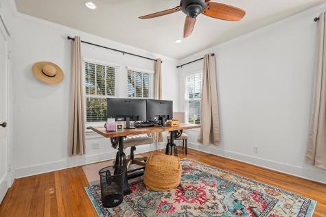 206 W Burbank Street Fredericksburg TX 78624