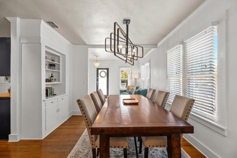 206 W Burbank Street Fredericksburg TX 78624
