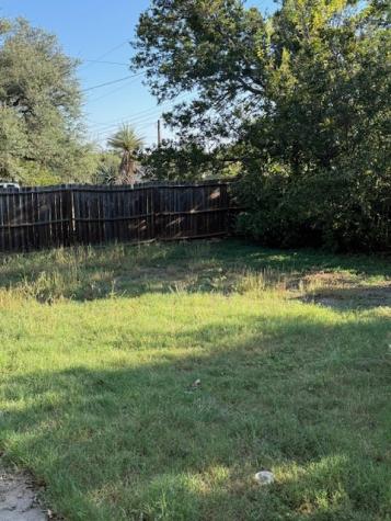 904 W College Avenue Mason TX 76856
