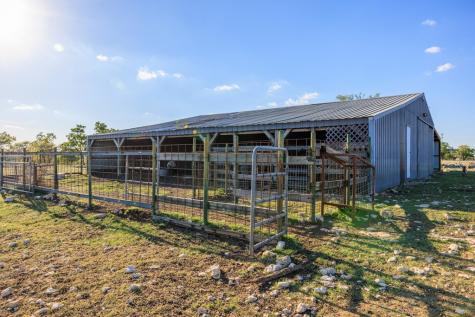 7158 S Highway 87 Fredericksburg TX 78624