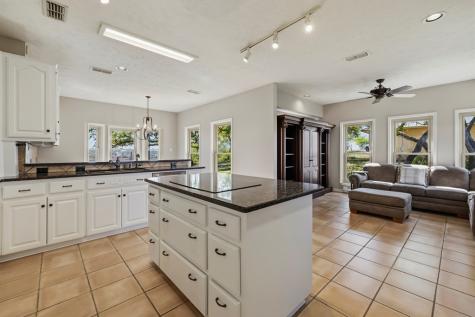 7158 S Highway 87 Fredericksburg TX 78624