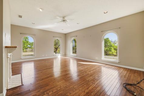 7158 S Highway 87 Fredericksburg TX 78624