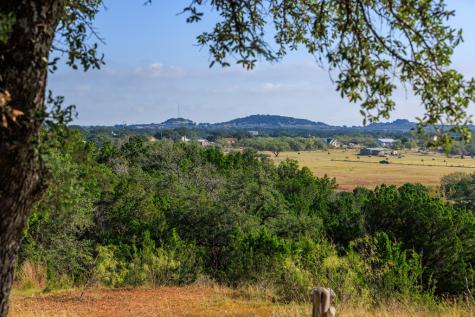 394 Ropes End Trail Fredericksburg TX 78624