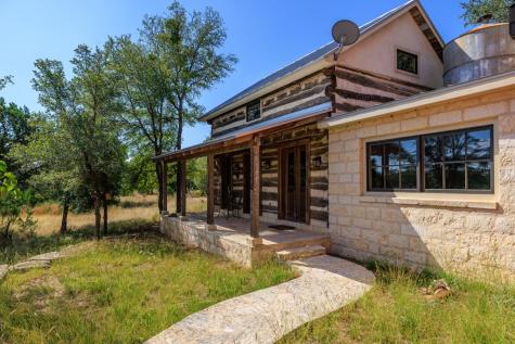 394 Ropes End Trail Fredericksburg TX 78624