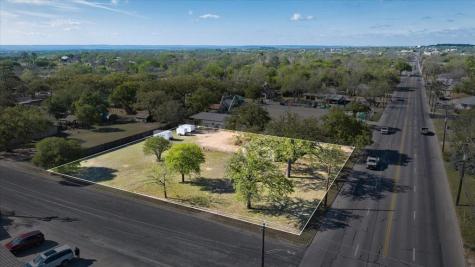 1007 N Llano Street Fredericksburg TX 78624