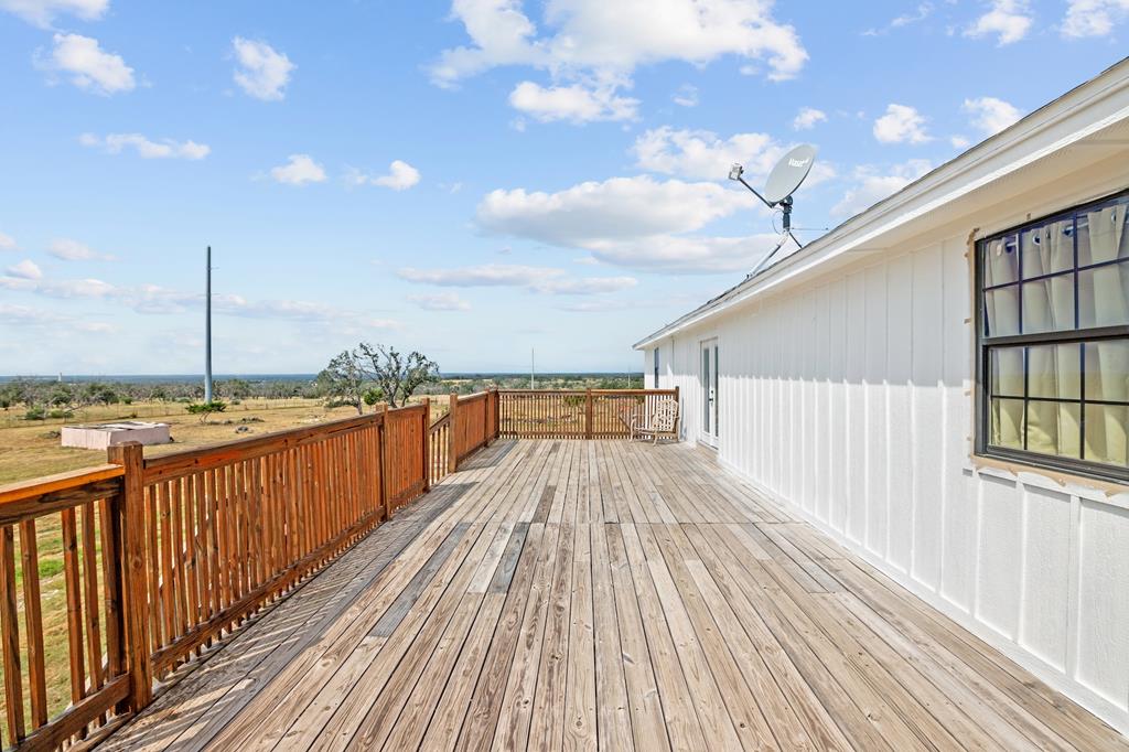 288 E Kroll Road Harper TX 78631