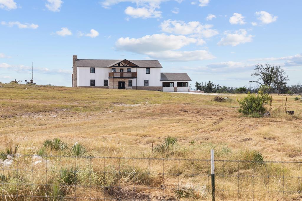 288 E Kroll Road Harper TX 78631