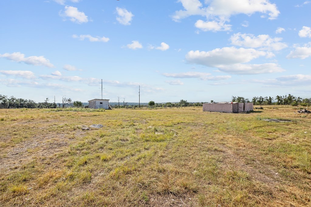 288 E Kroll Road Harper TX 78631