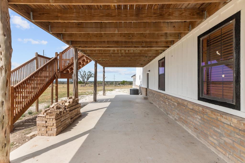 288 E Kroll Road Harper TX 78631