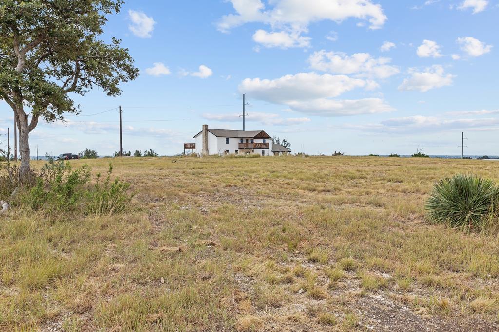 288 E Kroll Road Harper TX 78631