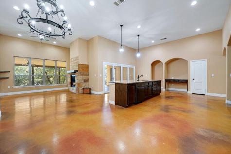 2062 Italia New Braunfels TX 78132