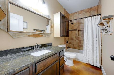 2062 Italia New Braunfels TX 78132