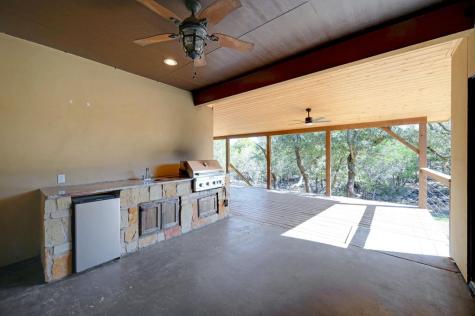 2062 Italia New Braunfels TX 78132