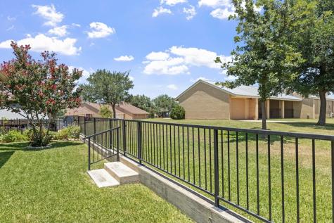 444 Summit Circle Fredericksburg TX 78624