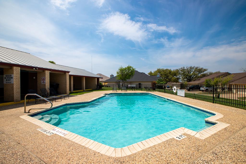 444 Summit Circle Fredericksburg TX 78624
