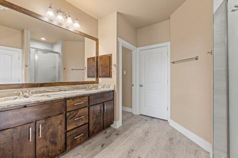 216 Riley Lane Fredericksburg TX 78624