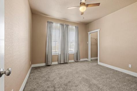 216 Riley Lane Fredericksburg TX 78624