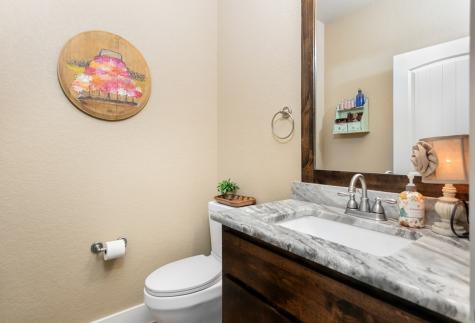 216 Riley Lane Fredericksburg TX 78624