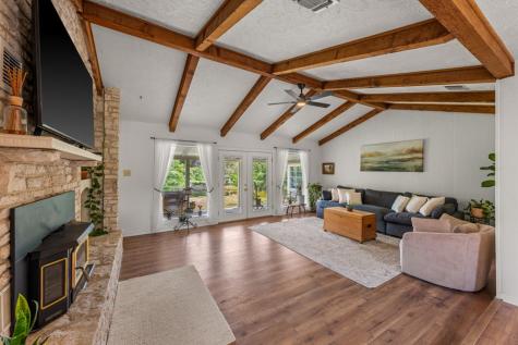 240 Aqua Vista Drive Kerrville TX 78028