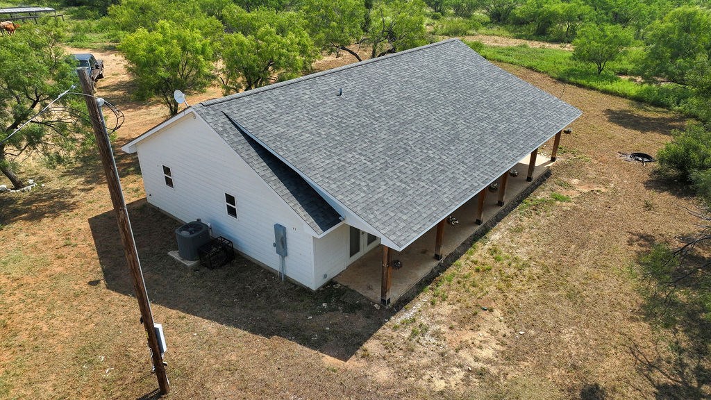 507 Buckhorn Drive London TX 76854