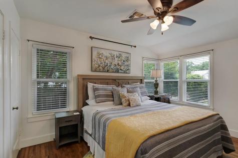 305 S Bowie Fredericksburg TX 78624