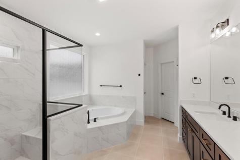 117 Stoneledge Fredericksburg TX 78624