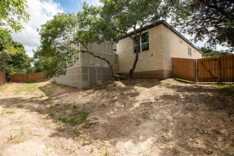117 Stoneledge Fredericksburg TX 78624