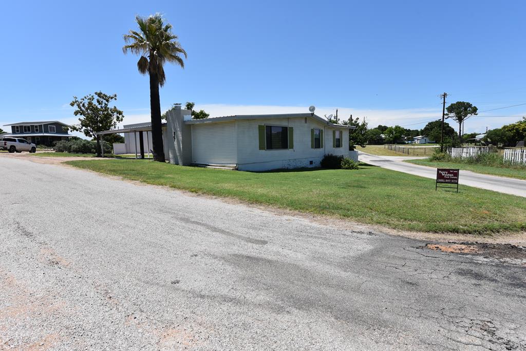 847 Ridgeway Tow TX 78672