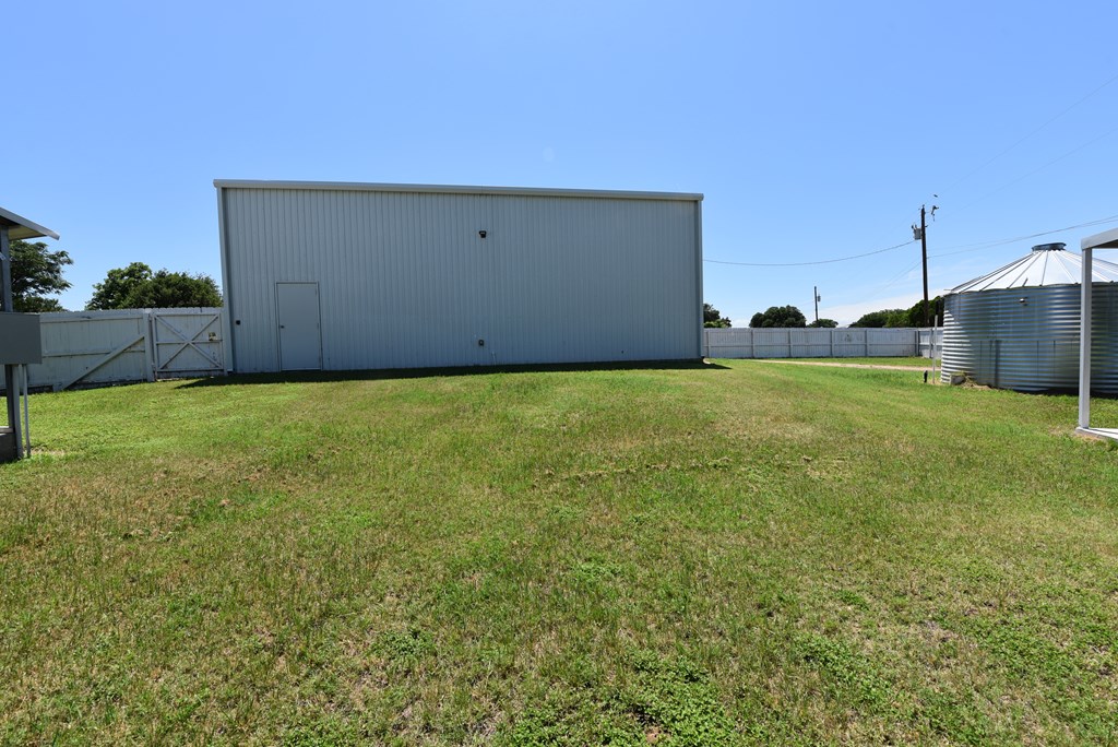 847 Ridgeway Tow TX 78672