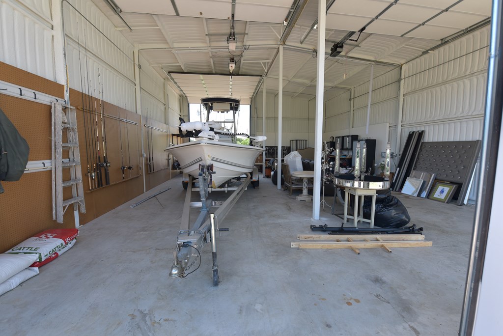 847 Ridgeway Tow TX 78672
