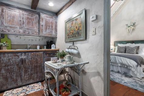 104 E Austin Street Fredericksburg TX 78624