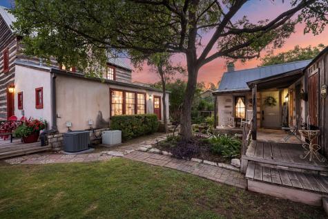 104 E Austin Street Fredericksburg TX 78624
