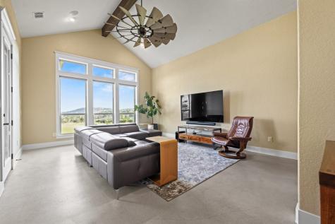 273 Admiral Heights Boulevard Fredericksburg TX 78624