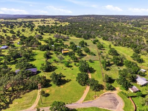 213 Cardinal Drive Fredericksburg TX 78624