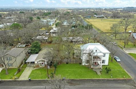 601 Bell Street Fredericksburg TX 78624