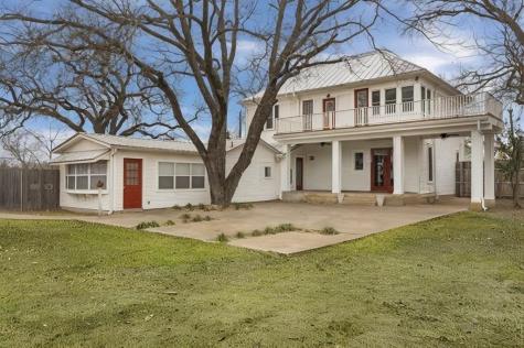 601 Bell Street Fredericksburg TX 78624