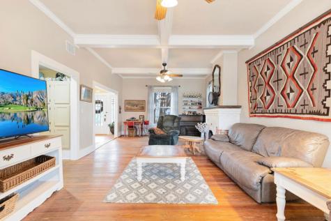 601 Bell Street Fredericksburg TX 78624
