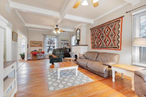 601 Bell Street Fredericksburg TX 78624