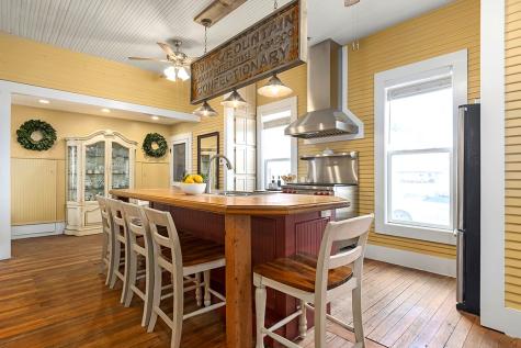601 Bell Street Fredericksburg TX 78624