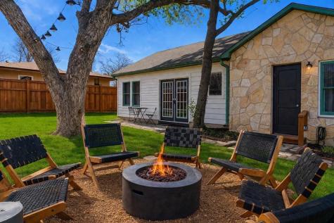 502 N Orange Street Fredericksburg TX 78624