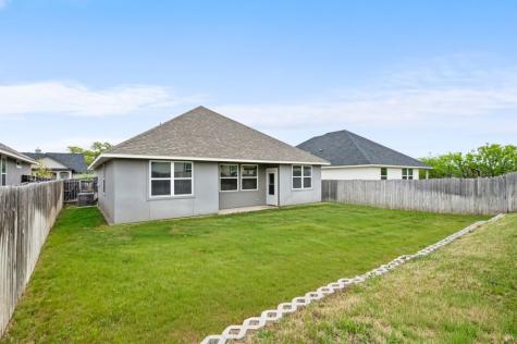 203 Winston Drive Fredericksburg TX 78624