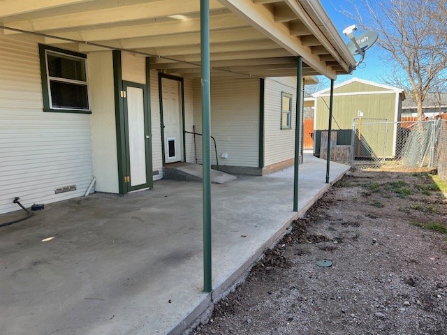 806 W 6th Street Brady TX 76825