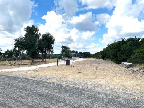 140 Teague Road Kerrville TX 78028