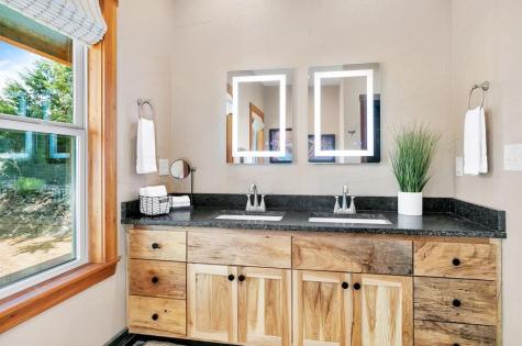 9848 W Us Highway 290 Fredericksburg TX 78624