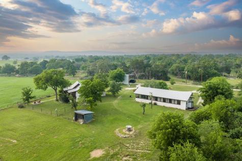 514 Knopp School Road Fredericksburg TX 78624