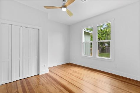 114 W Morse Street Fredericksburg TX 78624