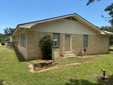 1025 Fifth Street Comfort TX 78013