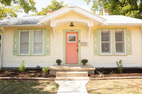 213 Mistletoe Street Fredericksburg TX 78624
